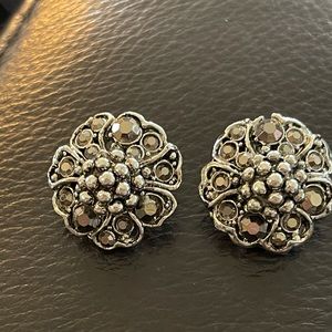 Vintage Hollycraft earrings